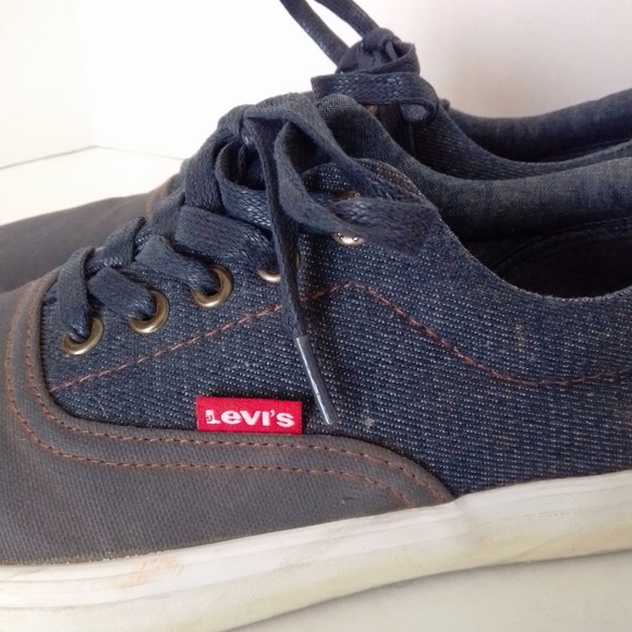 Levi's men's slip on shoes size 10 - Picture 4 of 10